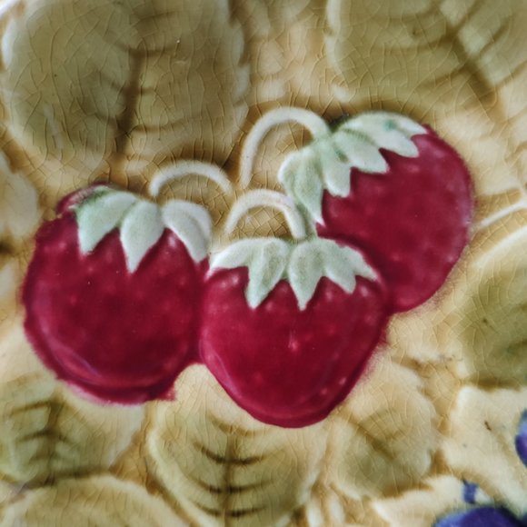 VTG Sarreguemines France Majolica Relief Fruit Platter 11.75" - Picture 4 of 12